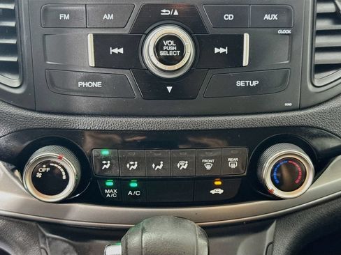 Used 2015 Honda CR-V LX image 17