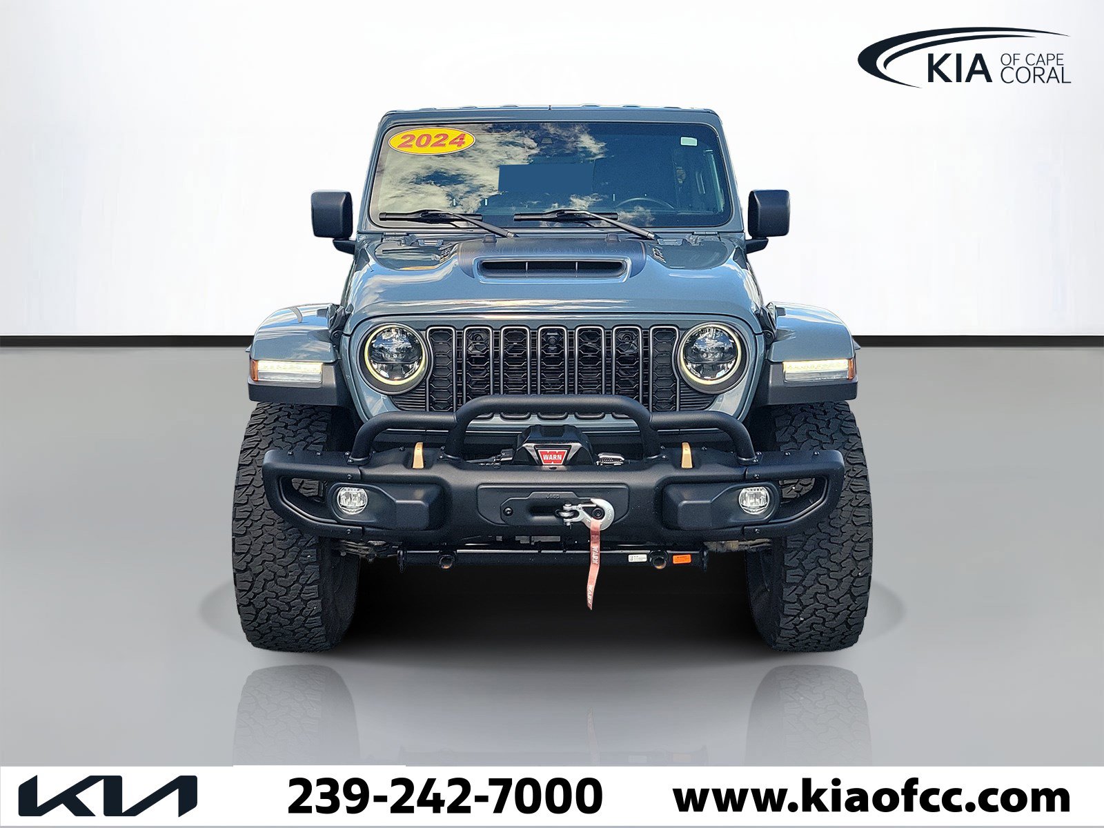 Used 2024 Jeep Wrangler Unlimited Rubicon 392 AWD/4WD image 2