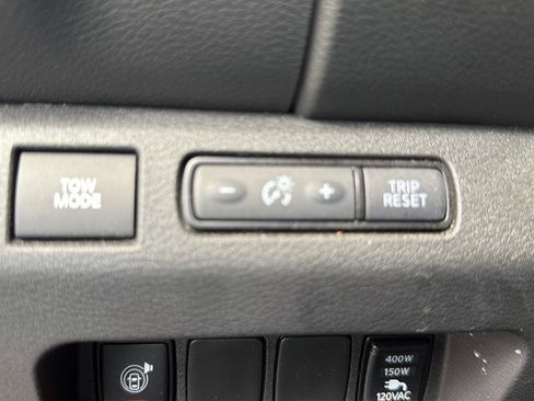 Certified 2025 Nissan Frontier PRO-4X w/ Pro Convenience Package AWD/4WD image 20