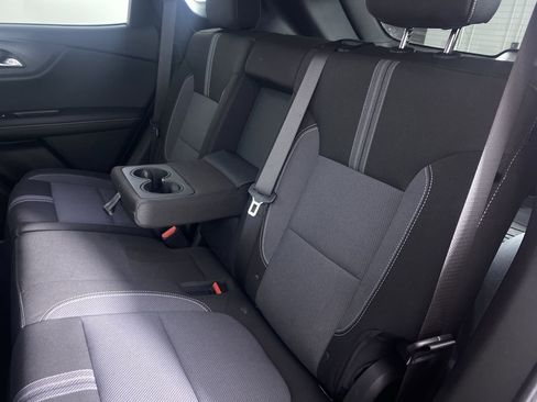 Certified 2024 Chevrolet Blazer LT w/ Convenience Package image 12