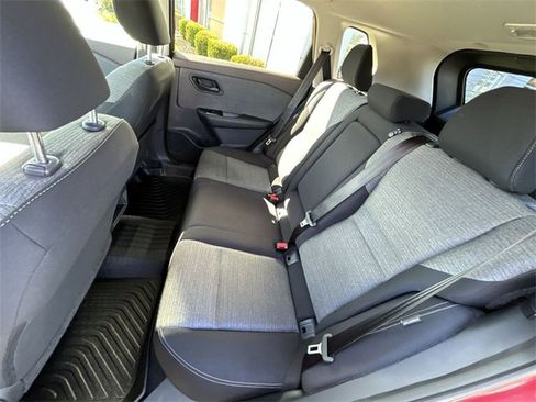 Certified 2021 Nissan Rogue S image 23