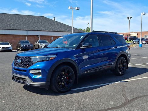 Used 2020 Ford Explorer ST w/ ST Street Pack AWD/4WD image 3