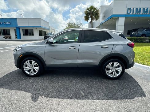 Certified 2025 Buick Encore GX Preferred FWD image 8