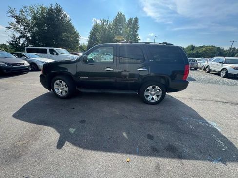 Used 2012 GMC Yukon SLT w/ SLT Chrome Package image 2