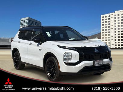 Used 2025 Mitsubishi Outlander 4WD Plug-In Hybrid