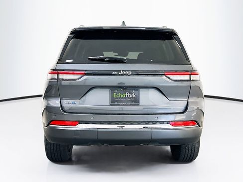 Used 2022 Jeep Grand Cherokee Limited 4xe image 7