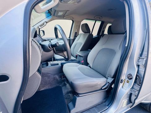 Used 2013 Nissan Xterra X image 13