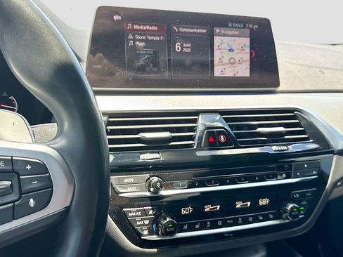 Used 2019 BMW M550i xDrive AWD/4WD image 28