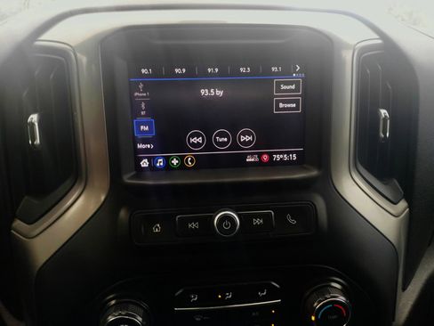 Used 2021 Chevrolet Silverado 2500 W/T w/ WT Fleet Convenience Package image 27