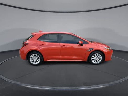 Used 2025 Toyota Corolla SE FWD image 5