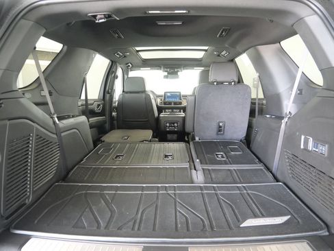 Used 2024 Chevrolet Tahoe Z71 w/ Off-Road Capability Package AWD/4WD image 29