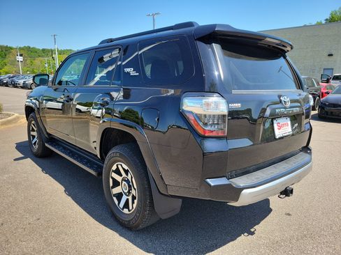 Used 2024 Toyota 4Runner TRD Off-Road image 24