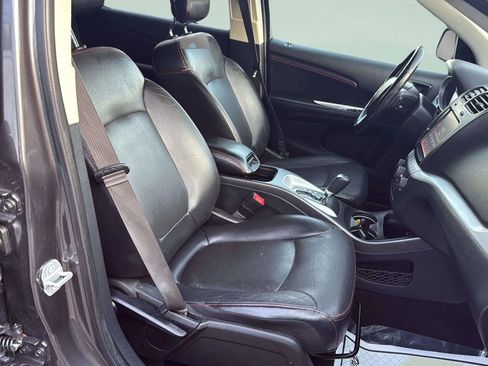 Used 2019 Dodge Journey GT image 14