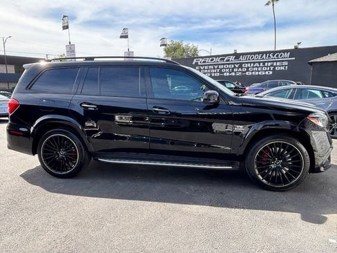 Used 2018 Mercedes-Benz GLS 63 AMG 4MATIC w/ AMG Night Styling Package image 29