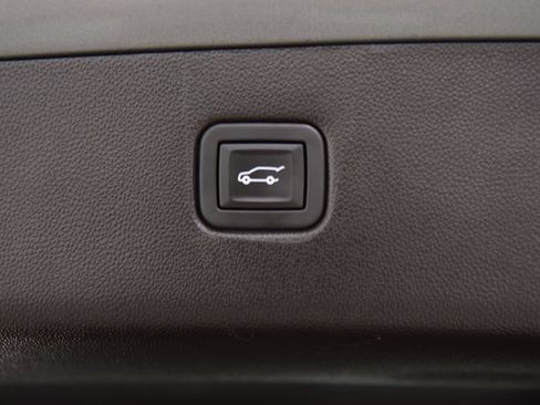 Used 2024 Chevrolet Blazer RS w/ Enhanced Convenience Package AWD/4WD image 27