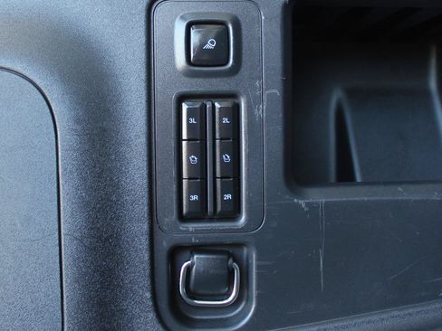 Used 2025 Ford Expedition Platinum AWD/4WD image 58