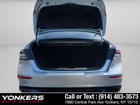 Used 2023 Honda Accord Touring image 35