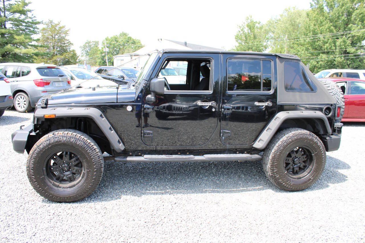 Used 2014 Jeep Wrangler Unlimited Sport w/ Quick Order Package 24S AWD/4WD image 10