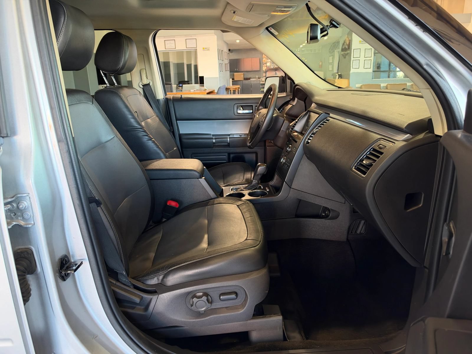 Used 2015 Ford Flex SEL w/ Equipment Group 202A FWD image 12
