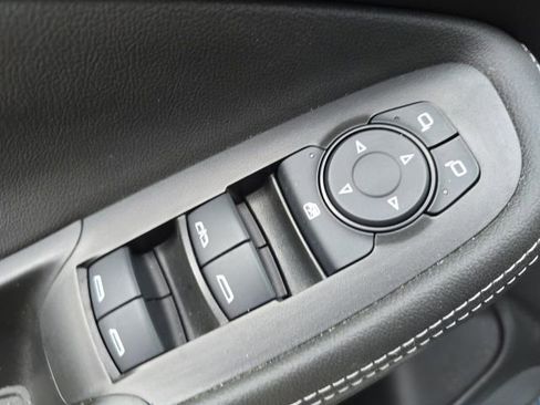 Certified 2024 Buick Encore GX Preferred w/ Comfort Package image 12