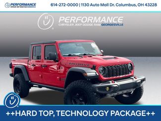 Used 2024 Jeep Gladiator Mojave w/ Technology Group AWD/4WD video 1