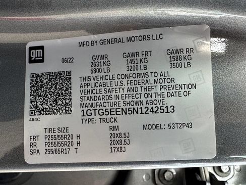 Used 2022 GMC Canyon Denali RWD image 16