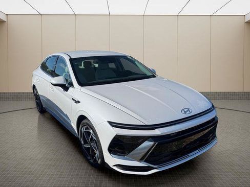New 2026 Hyundai Sonata SEL FWD image 9