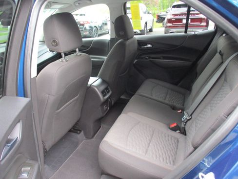 Used 2021 Chevrolet Equinox LT AWD/4WD image 13