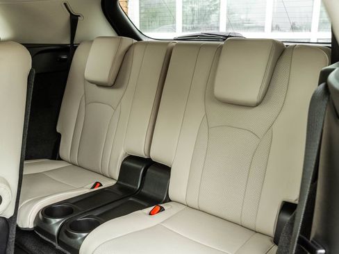 Used 2022 Lexus RX 450hL AWD w/ Premium Package image 28