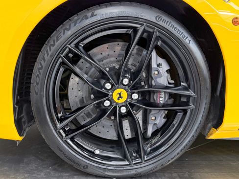 Used 2017 Ferrari 488 Spider RWD image 10