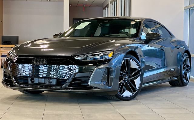 Used 2022 Audi RS e-tron GT AWD/4WD image 47