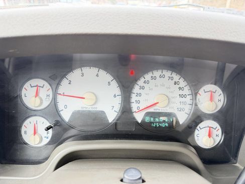 Used 2007 Dodge Ram 1500 Truck SLT image 28