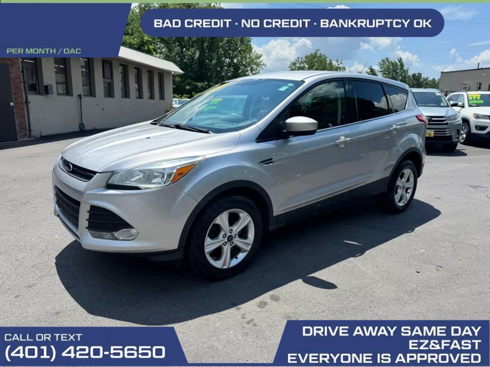 Used 2016 Ford Escape SE AWD/4WD image 3
