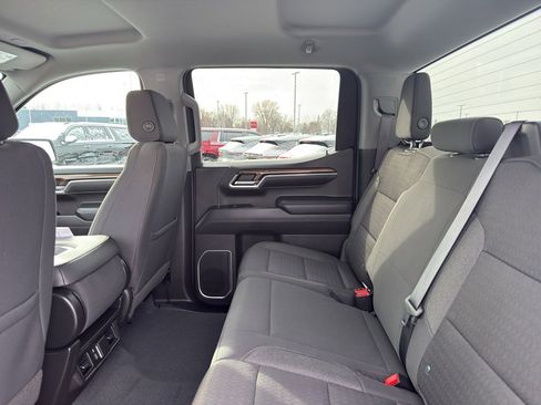 Used 2022 Chevrolet Silverado 1500 RST image 34