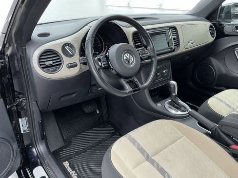 Used 2018 Volkswagen Beetle 2.0T Coast image 15