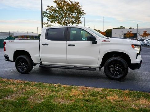 Used 2024 Chevrolet Silverado 1500 LT Trail Boss w/ Protection Package image 35