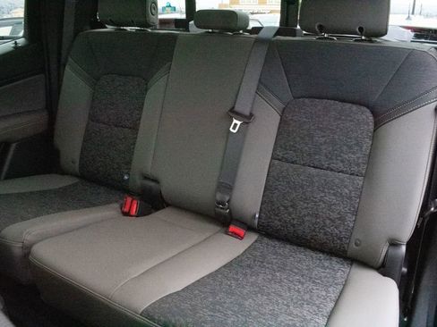 Certified 2024 Chevrolet Colorado ZR2 image 33