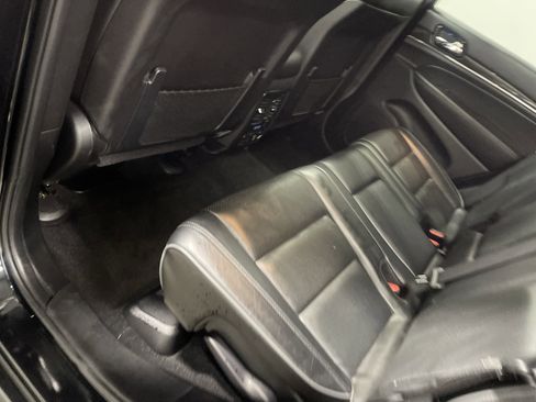 Used 2021 Jeep Grand Cherokee Overland image 17