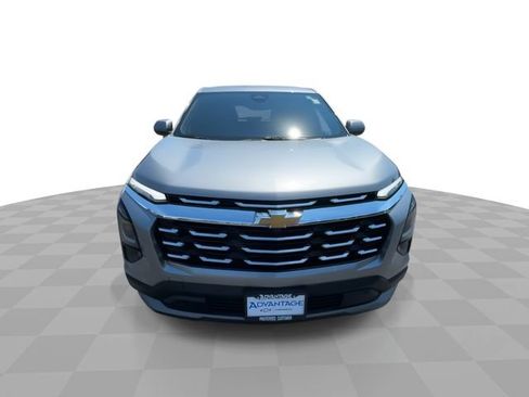 Certified 2025 Chevrolet Equinox LT FWD image 3
