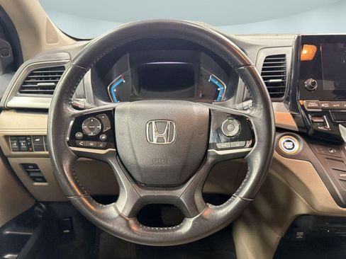Used 2018 Honda Odyssey EX-L image 17