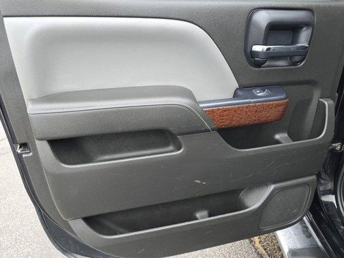 Used 2014 GMC Sierra 1500 SLT w/ SLT Crew Cab Value Package image 9