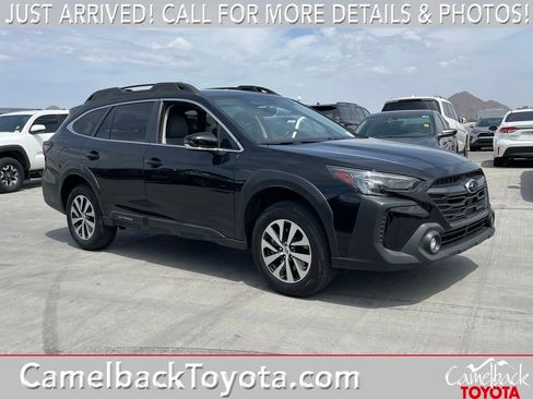 Used 2024 Subaru Outback Premium image 1