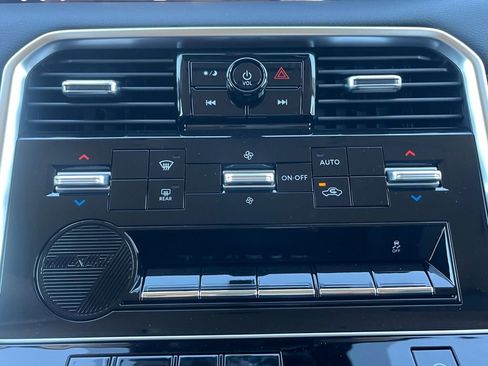 New 2026 Nissan Armada SV image 4