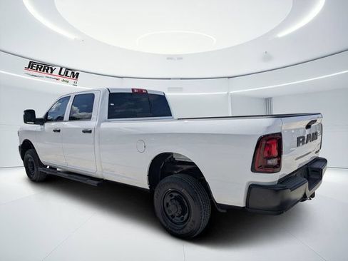 New 2026 RAM 2500 Tradesman AWD/4WD image 5
