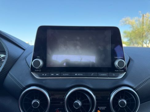 Used 2022 Nissan Sentra SV FWD image 21