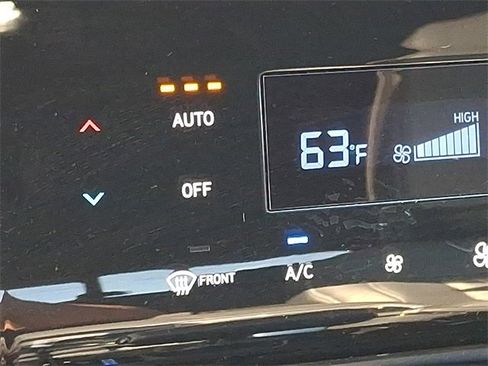 Used 2024 Hyundai Santa Cruz Limited image 21