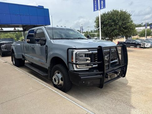 Used 2024 Ford F350 Lariat w/ Lariat Ultimate Package AWD/4WD image 2