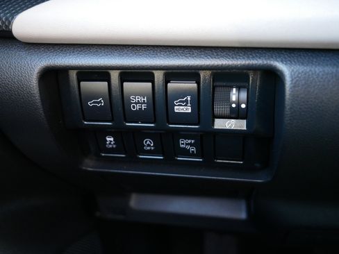 Used 2024 Subaru Forester Limited image 26