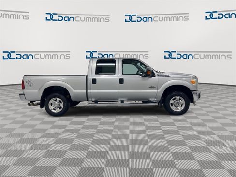 Used 2011 Ford F250 XLT w/ XLT Interior Pkg image 9