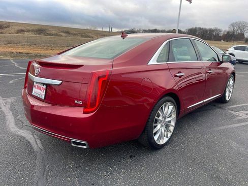 Used 2013 Cadillac XTS Platinum image 3